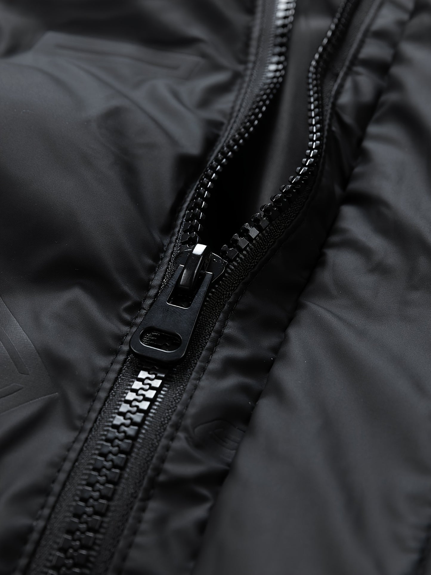 Chaqueta de Invierno para Hombre con Capucha y Forro Interior