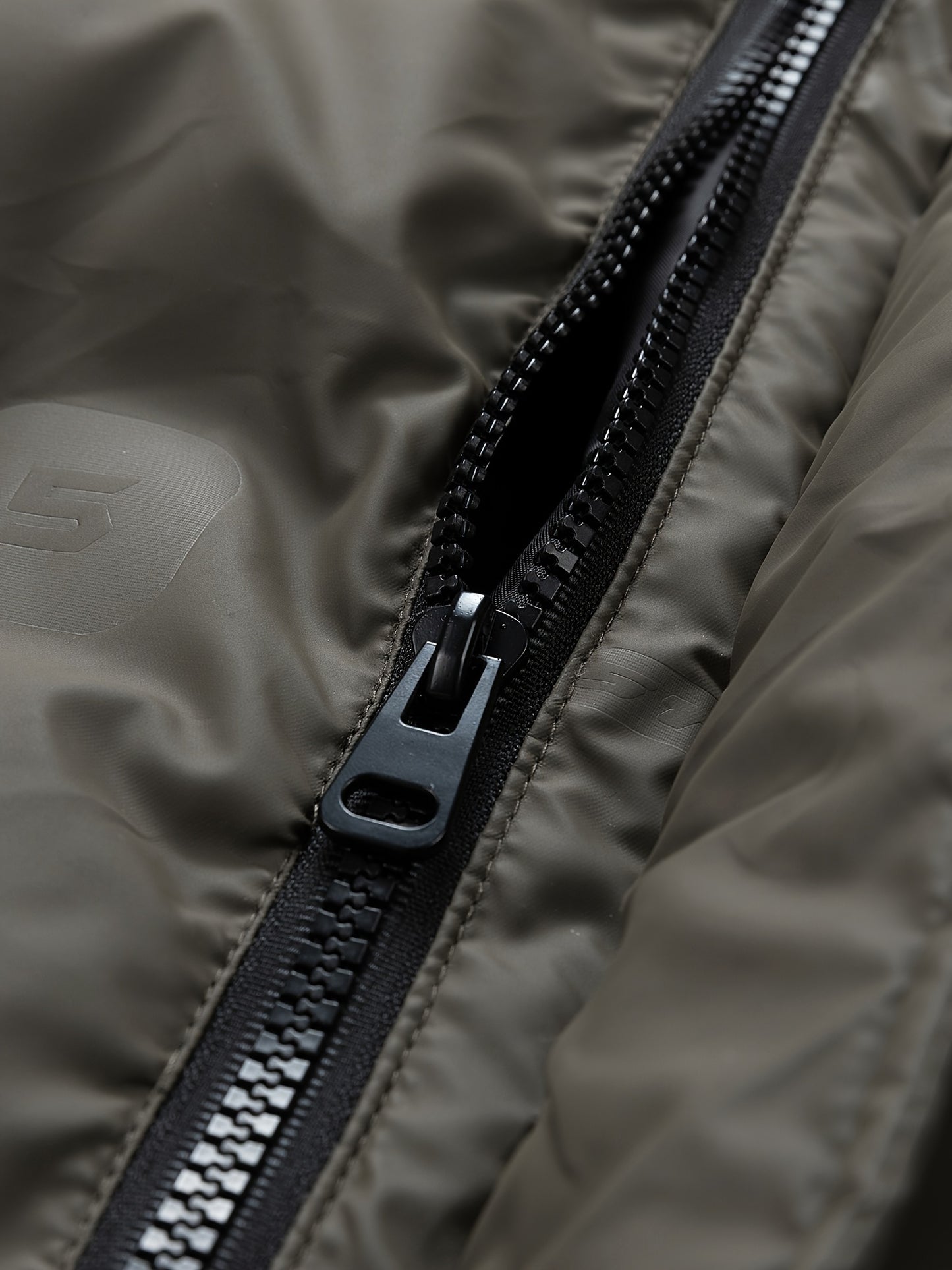 Chaqueta de Invierno para Hombre con Capucha y Forro Interior