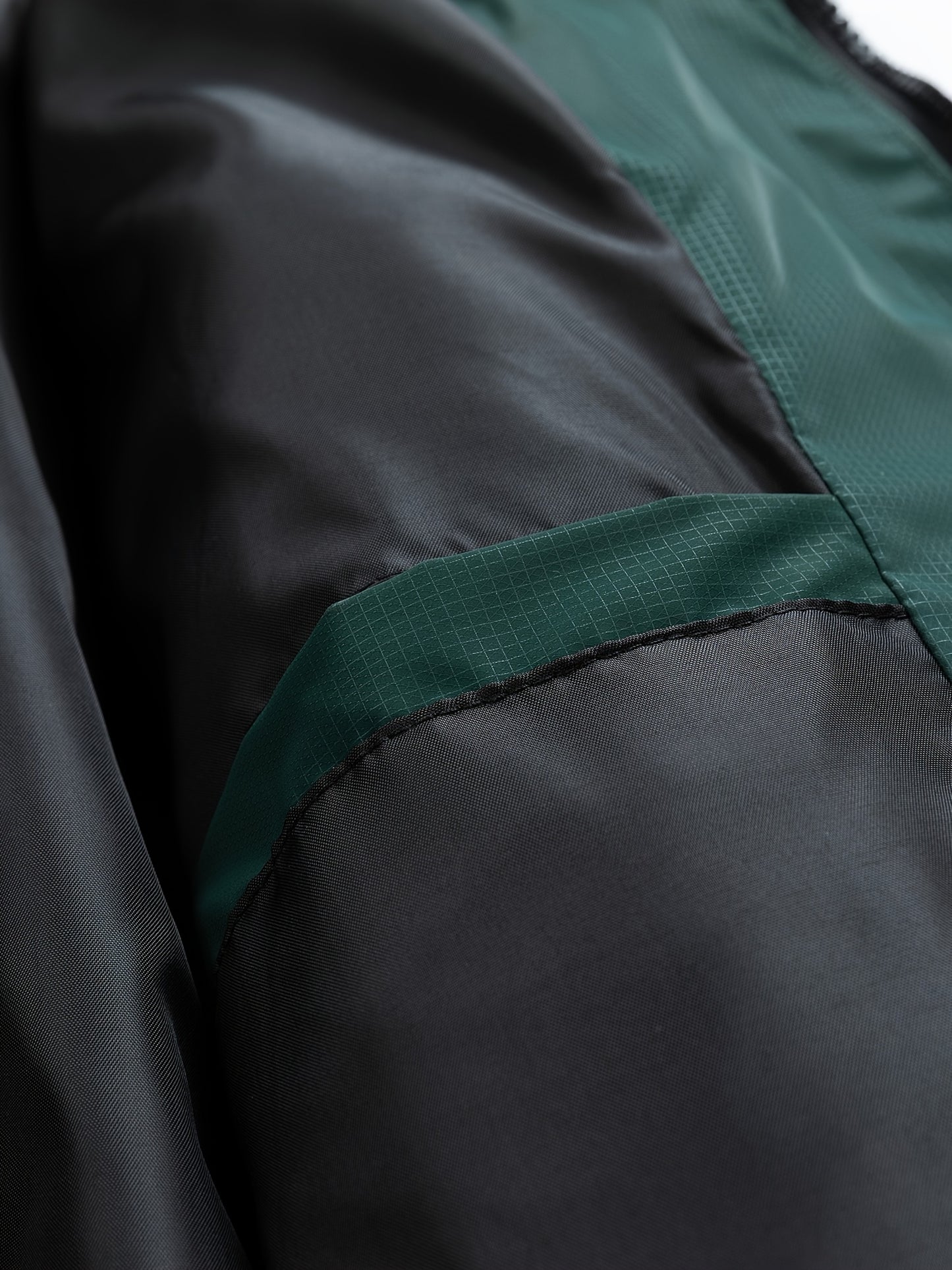 Chaqueta de Invierno para Hombre con Capucha y Forro Interior